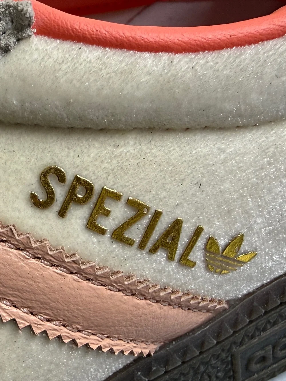 adidas Spezial Women’s Cream & Peach Suede Sneakers, size 11